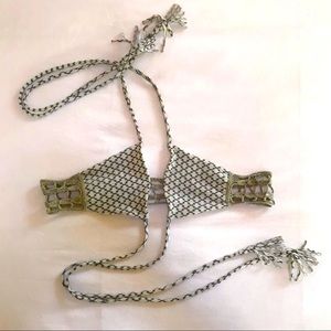 ISO (in search of) Acacia swim in LARGE OR XL